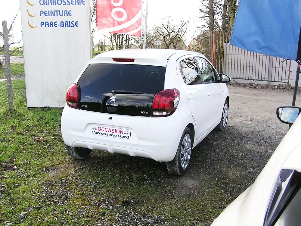 Peugeot 108 arriere