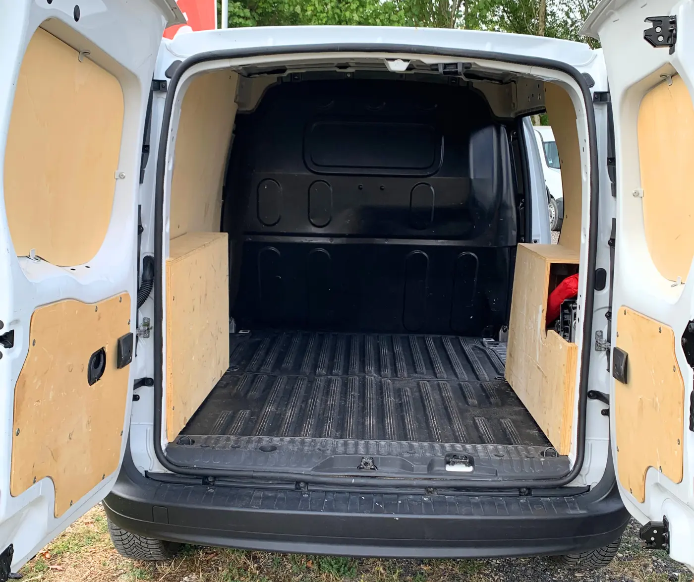 renault kangoo interieur arriere